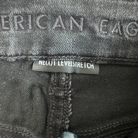 American Eagle Black Ripped Distressed Stretchy Skinny Pants Size 0 - Picture 4 of 4